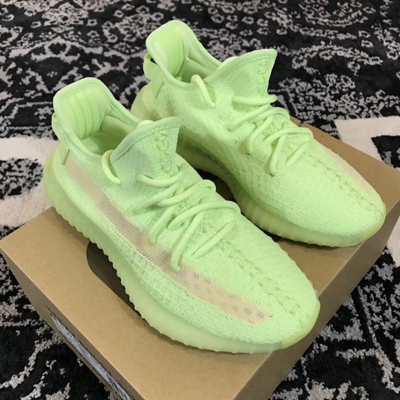 adidas Yeezy Boost 350 V2 "Glow in the Dark" Green - Picture 1 of 7